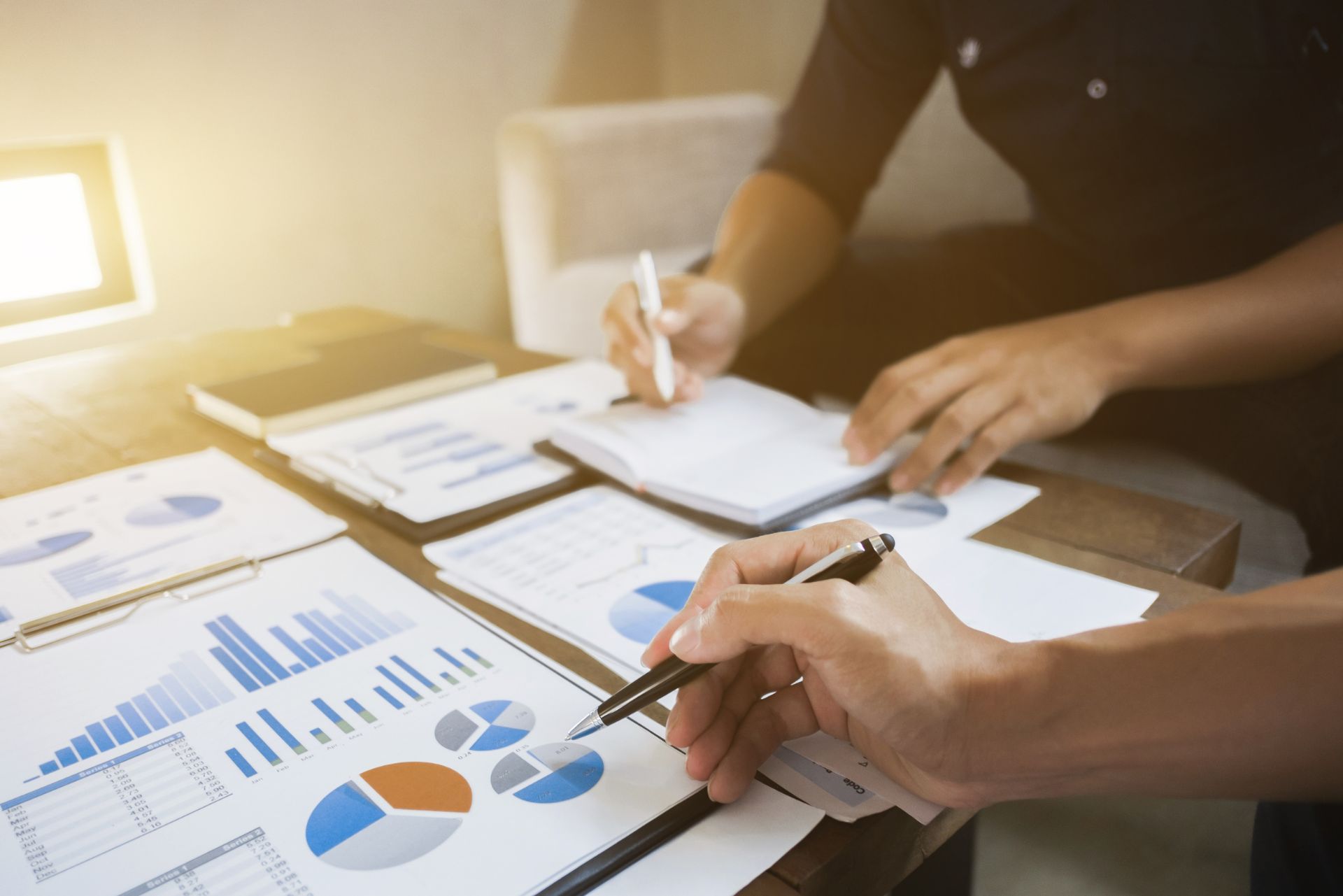 4 business brokerage firms